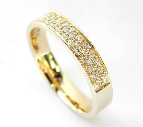 18KT geel gouden herenring met diamanten , XL grote ringmaat, Handtassen en Accessoires, Ringen, Zo goed als nieuw, Dame of Heer
