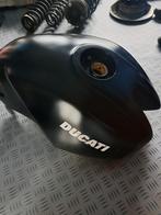 Benzinetank Ducati monster., Motoren