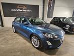 Ford Focus Titanium  benzine  12 maanden garantie, Auto's, Stof, Euro 6, Blauw, Bedrijf