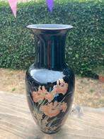 Zwarte Chinese vaas, Ophalen of Verzenden