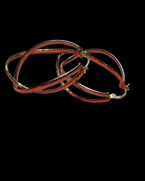 TWEEKLEURIGE OORBELLEN IN 18 KARAAT GOUD, Handtassen en Accessoires, Oorbellen, Nieuw, Hangers, Goud, Goud, Ophalen of Verzenden