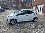 Peugeot 107 1.0i 2013 5-deurs euro5., Auto's, Voorwielaandrijving, Euro 5, Stof, Zwart