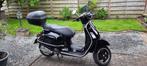 Te koop zwarte Vespa GTS300ie super, 300 cc, Particulier, Overig, Minimaal motorrijbewijs A2