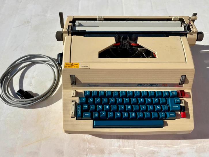 Machine à écrire électrique vintage - Remington, Diversen, Papierwaren, Gebruikt, Ophalen of Verzenden
