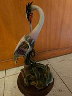 beeld vogel op houten staander, Ophalen