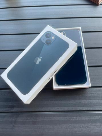 Apple Iphone 13 (zwart) in zeer goede staat - incl doos beschikbaar voor biedingen