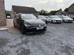 Volkswagen Golf VIII 1.5 eTSI 150PK DSG R-Line PANO NIEUW, Automaat, 1498 cc, 4 cilinders, Bedrijf