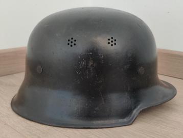 Originele Duitse M34 civiele helm – Tweede Wereldoorlog beschikbaar voor biedingen