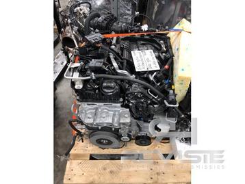 Motor van een Mercedes Sprinter beschikbaar voor biedingen