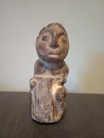 Ancienne statuette trouvée dans les années 1980, Enlèvement