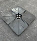 Parasolvoet met 4 betontegels en kruisvoet, Ophalen, Zo goed als nieuw, Parasolvoet