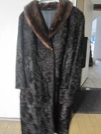 Zwarte jas uit astrakan, Enlèvement, Comme neuf, Taille 42/44 (L), Noir