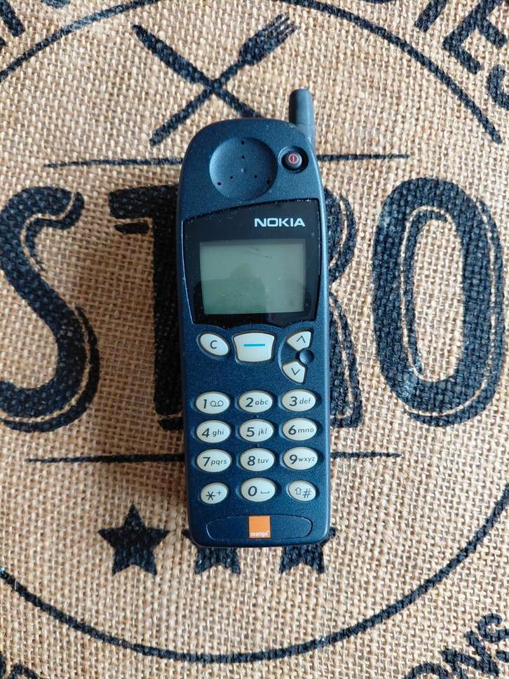 Nokia 5130 vintage, Télécoms, Téléphonie mobile | Nokia, Enlèvement