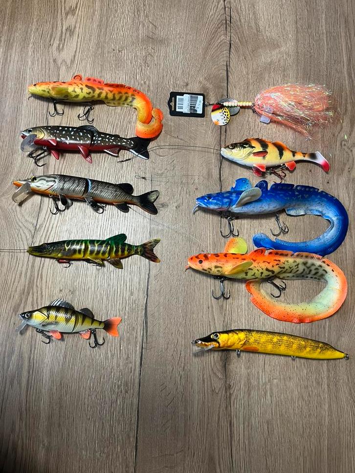 GROOT KUNSTAAS, Watersport en Boten, Hengelsport | Roofvissen, Zo goed als nieuw, Ophalen of Verzenden