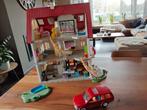 Playmobil groot huis met meubelen auto en extra verdiep enz, Kinderen en Baby's, Speelgoed | Playmobil, Ophalen of Verzenden, Zo goed als nieuw