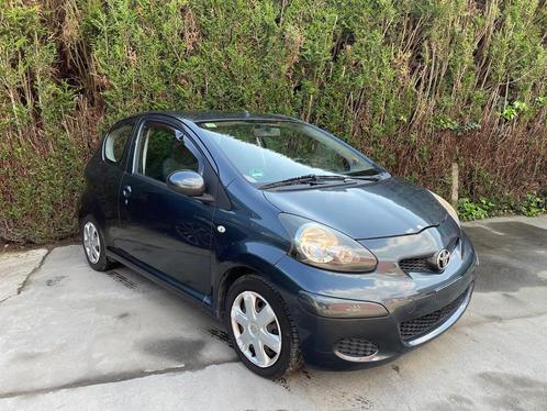 Toyota aygo 2011 147.000km top staat 2600€ gekeurd voor verk, Auto's, Toyota, Bedrijf, Te koop, Aygo, Benzine, 3 deurs, Handgeschakeld