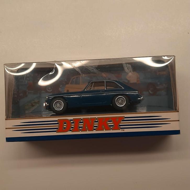 DINKY-MATCHBOX nr.DY-3: MG B GT 1965 *MIB*VINTAGE*, Hobby en Vrije tijd, Modelauto's | 1:43, Nieuw, Auto, Dinky Toys, Ophalen