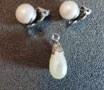 Boucles d'oreilles à clip, perles + pendentif - fantaisie, Handtassen en Accessoires, Antieke sieraden, Ophalen, Oorbellen