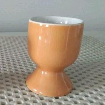 Grand coquetier cannelle intérieur blanc, Collections, Enlèvement ou Envoi, Comme neuf