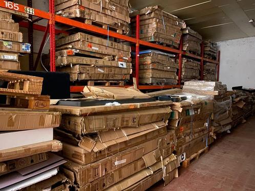 Partij van 200 kwalitatieve DESIGN eettafels te koop, Zakelijke goederen, Stock en Retail | Partijen goederen, Huis en Inrichting