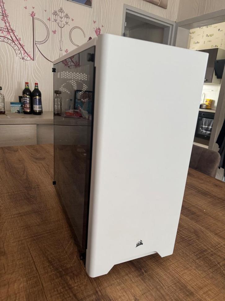 Boîtier PC, Computers en Software, Computerbehuizingen, Zo goed als nieuw, Ophalen