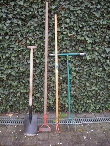 Tuingereedschap - als lot of apart beschikbaar voor biedingen