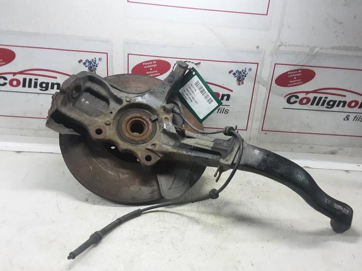 WIELNAAF LINKS VOOR Alfa Romeo 156 (932) (60624973), Auto-onderdelen, Remmen en Aandrijving, Alfa Romeo, Gebruikt