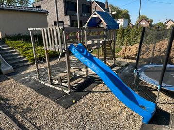 Vickey buitenspeeltuin  beschikbaar voor biedingen