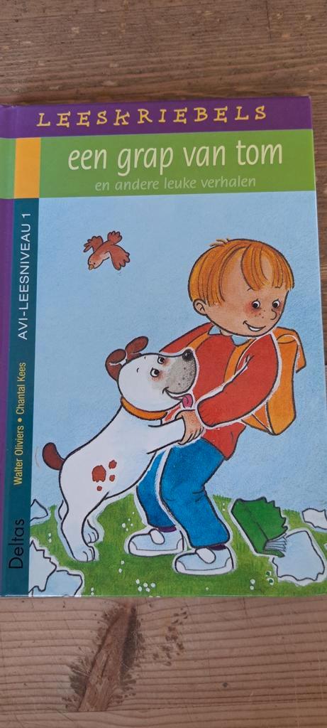 W. Oliviers - Een grap van Tom, Boeken, Kinderboeken | Jeugd | onder 10 jaar, Gelezen, Ophalen of Verzenden