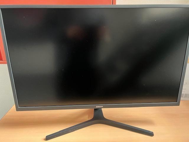 Samsung 32” 4K UHD monitor – U32J590UQU, Computers en Software, Monitoren, Zo goed als nieuw, 61 t/m 100 Hz, DisplayPort, HDMI