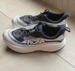 Hoka Skyflow Women Maat 40 2/3, Sport en Fitness, Hardloopschoenen, Zo goed als nieuw, Hardlopen, Ophalen