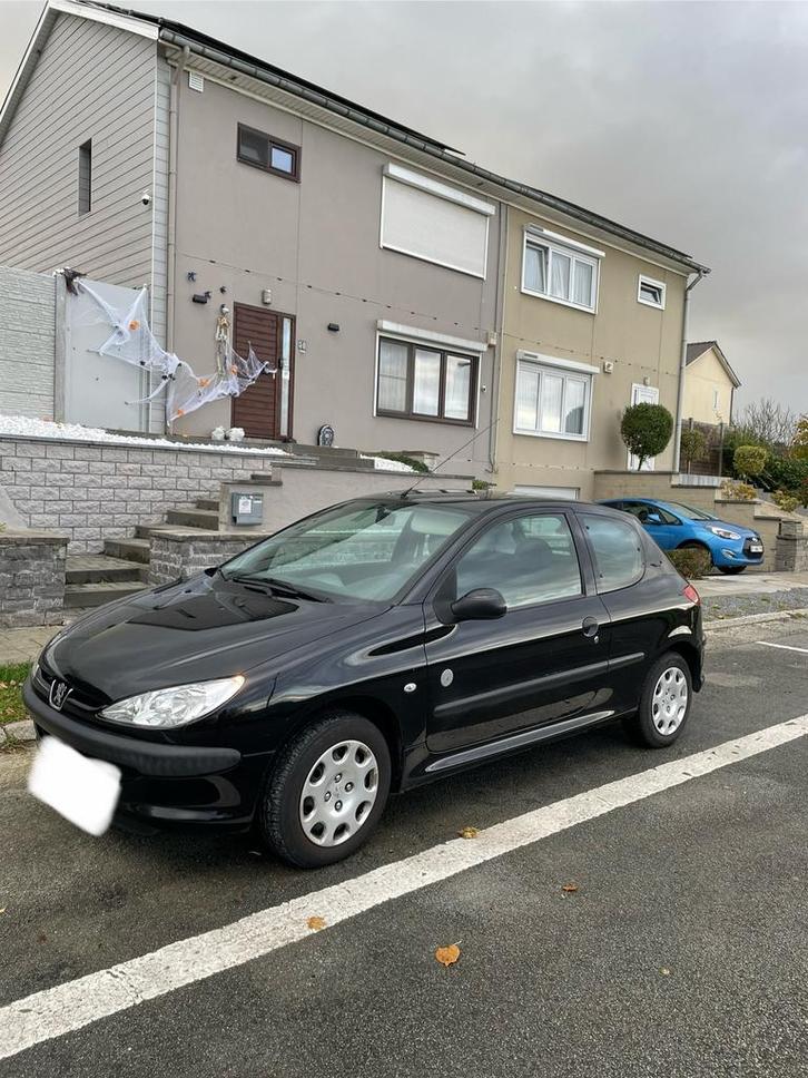 Peugeot 206 1.4i essence GENERATION, Autos, Peugeot, Particulier, ABS, Airbags, Alarme, Ordinateur de bord, Verrouillage central
