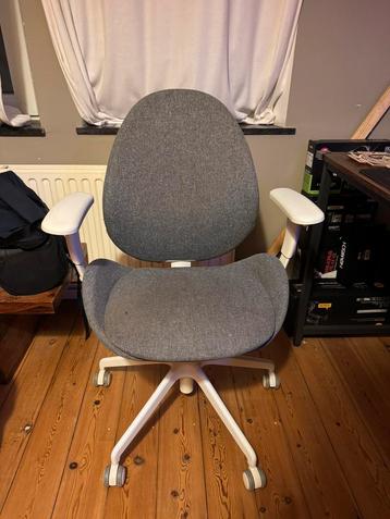 Chaise de bureau a vendre 100€ beschikbaar voor biedingen