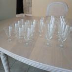 verres à vin, Enlèvement