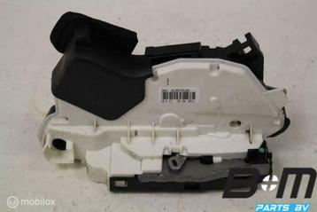 Portierslot RV (bestuurderskant) VW Polo 6R 5K1837016B beschikbaar voor biedingen