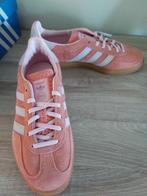 Adidas schoenen sueude maat 40/2,3de, Sport en Fitness, Loopsport en Atletiek, Ophalen, Nieuw, Adidas