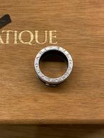 Bulgari B.Zero1 ring, 750 witgoud, keramiek, Handtassen en Accessoires, Ringen, Goud, Wit, Zo goed als nieuw