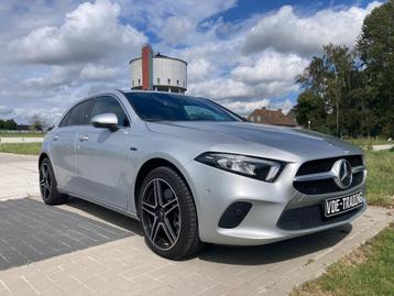 Mercedes A250e LEDER*CAMERA*BTW AFTREKBAAR beschikbaar voor biedingen