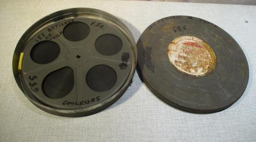 Ancien rouleau de film 16 mm - Les Artisans de Toula - en co, TV, Hi-fi & Vidéo, Bobines de film, Film 16 mm, Enlèvement ou Envoi