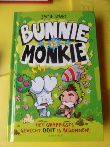 BUMNIE VS MONKIE beschikbaar voor biedingen