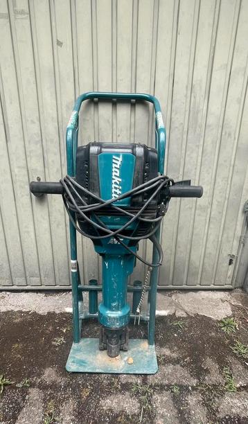 Makita hm1812 breekhamer zo goed als nieuw beschikbaar voor biedingen