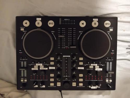 Mixerke om muziek op een pc te mixen (hardware), Muziek en Instrumenten, Dj-sets en Draaitafels, Zo goed als nieuw, Draaitafel