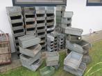 Oude industriële metalen bakken en stapelbakken, Ophalen, Gebruikt
