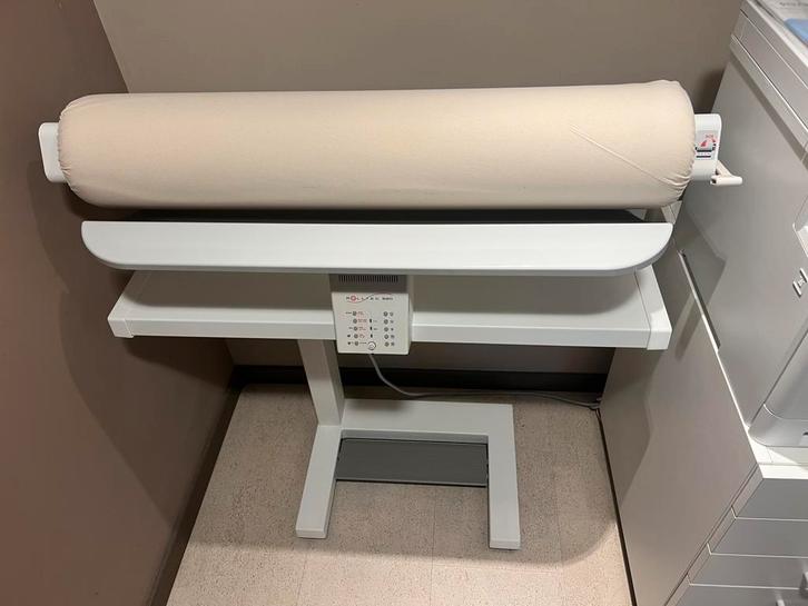 Rouleau à repasser Prof. Holek 580, Electroménager, Fers à repasser & Planches à repasser, Enlèvement