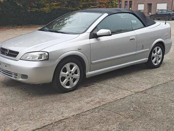 Opel Astra Cabriolet, édition Bertone/177377 km/Essence disponible aux enchères