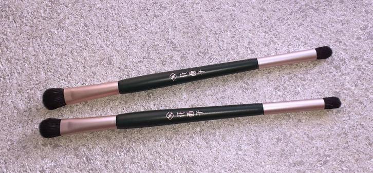 Kwast oogschaduw set 2 Florasis Soft Blooming Eyeshadow, Handtassen en Accessoires, Uiterlijk | Cosmetica en Make-up, Nieuw, Accessoires