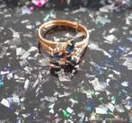 Goude ring met blauwe steentjes, Goud, Met edelsteen, Ophalen of Verzenden, Dame