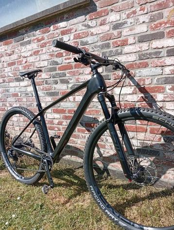 Vélo VTT XC  Cube Élite c:62 Black, Enlèvement, Comme neuf