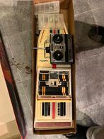 Radiogestuurde speedboot, Hobby en Vrije tijd, Ophalen of Verzenden, Gebruikt