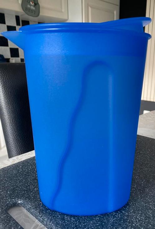 Tupperware schenkkan van 1 liter, Huis en Inrichting, Keuken | Tupperware, Zo goed als nieuw, Ophalen of Verzenden